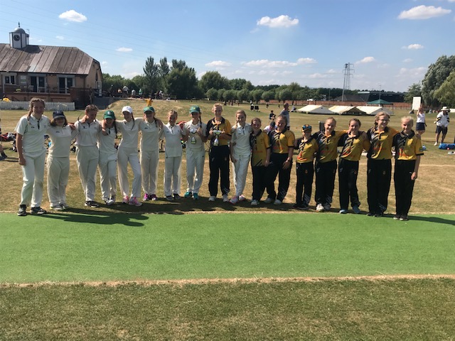 Buddsoddi mewn chwaraeon cymunedol